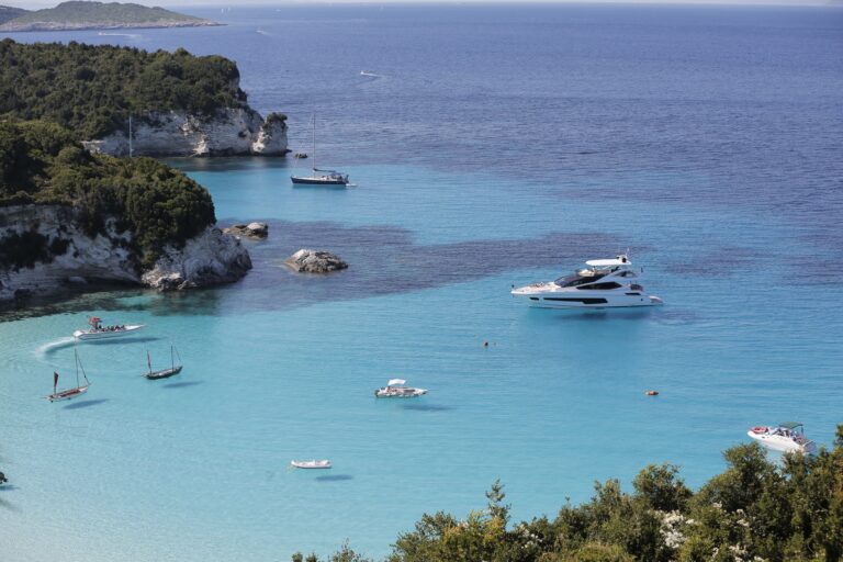 The 23m Yacht FINEZZA