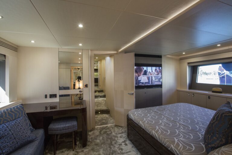 The 23m Yacht FINEZZA