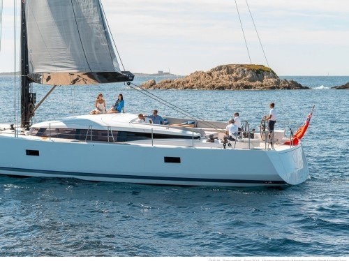 The 23m Yacht LEO