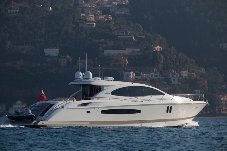The 23m Yacht LIZZI