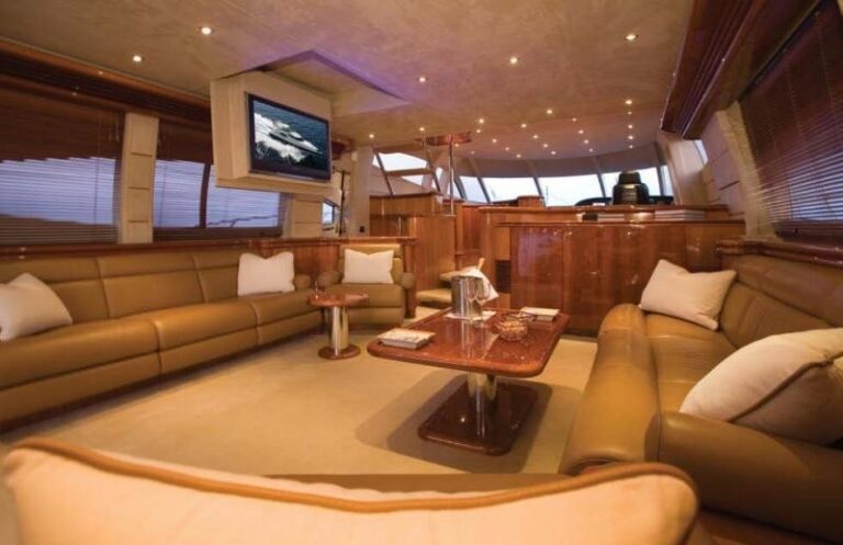 The 23m Yacht RUFF ONE
