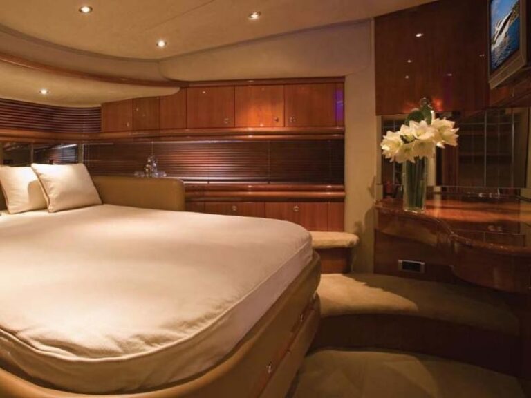 The 23m Yacht RUFF ONE
