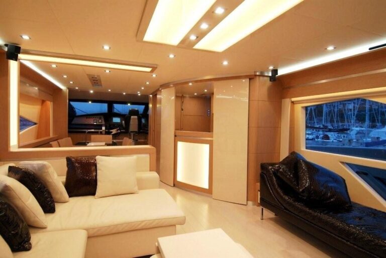 The 23m Yacht SASCHA