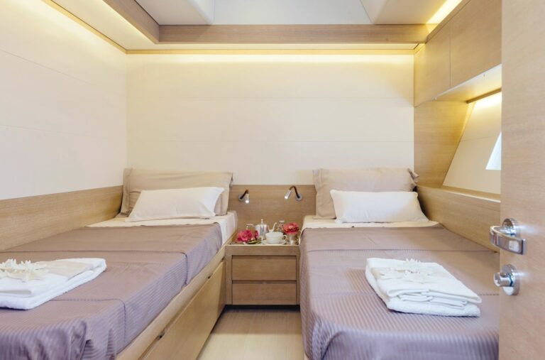 The 24m Yacht APSARAS