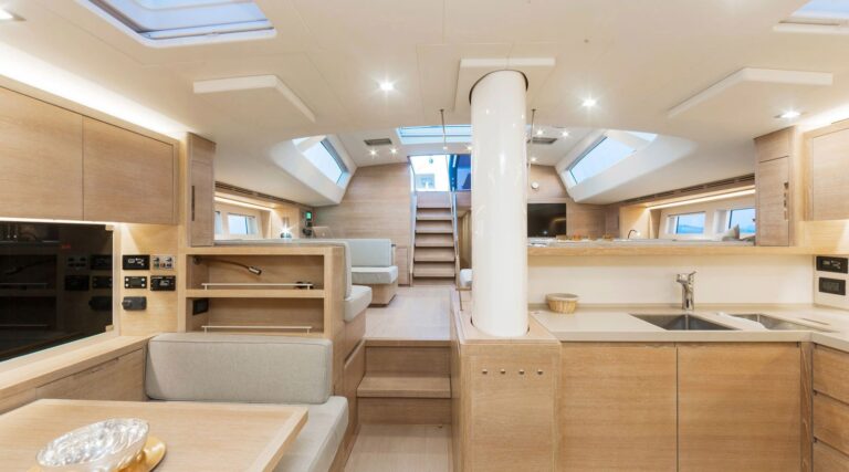 The 24m Yacht APSARAS