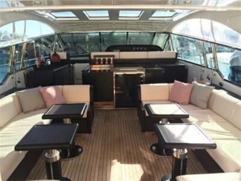 The 24m Yacht COAL BLOODED