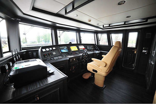 The 24m Yacht DESTINY