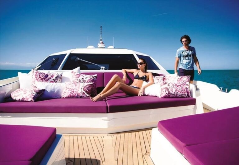 Life On Board Yacht HIP NAUTIST