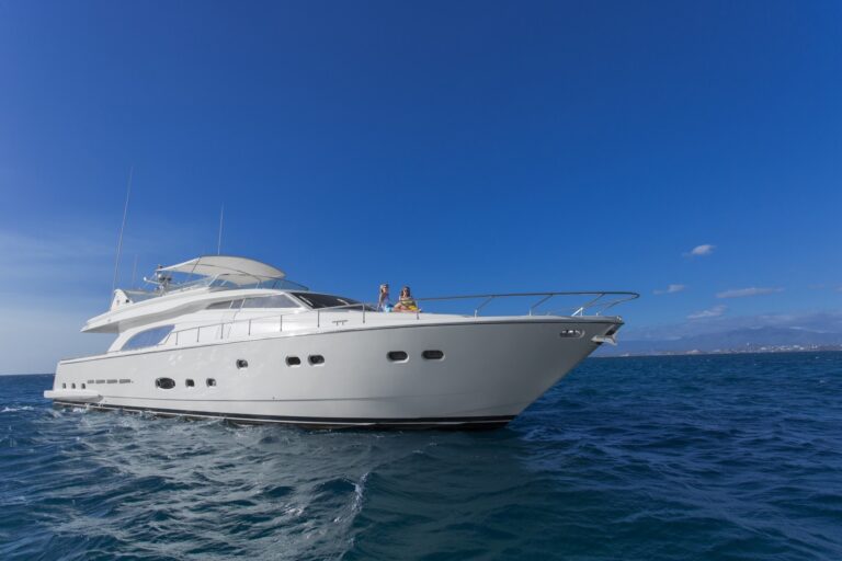 The 24m Yacht IROUE