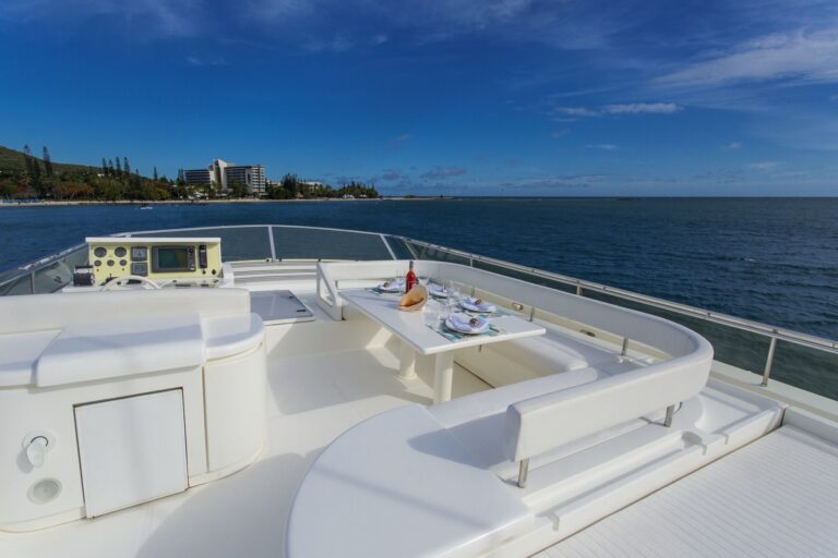 The 24m Yacht IROUE