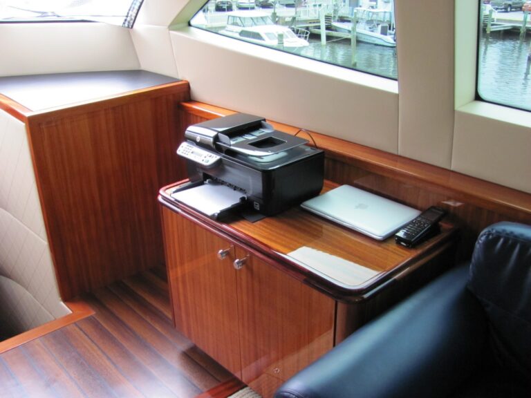 The 24m Yacht ISLAND COWBOY
