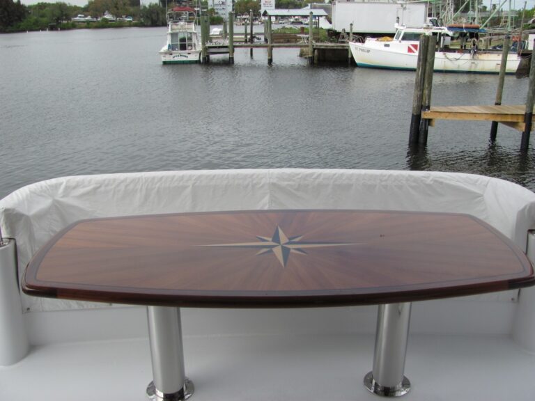 The 24m Yacht ISLAND COWBOY