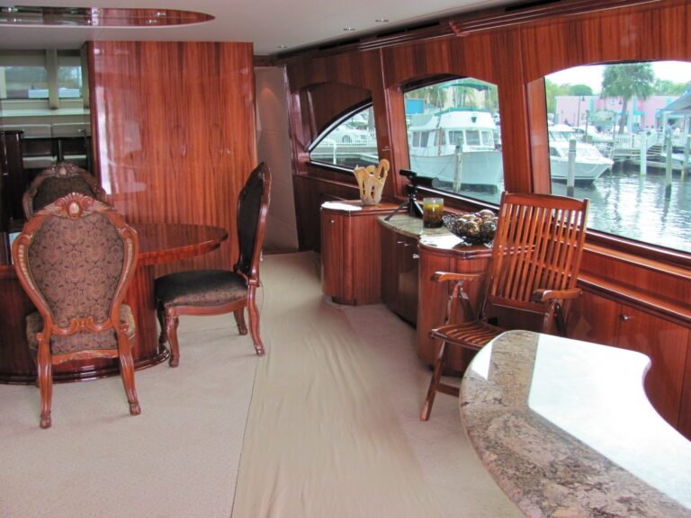 The 24m Yacht ISLAND COWBOY