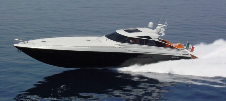 The 24m Yacht LES A