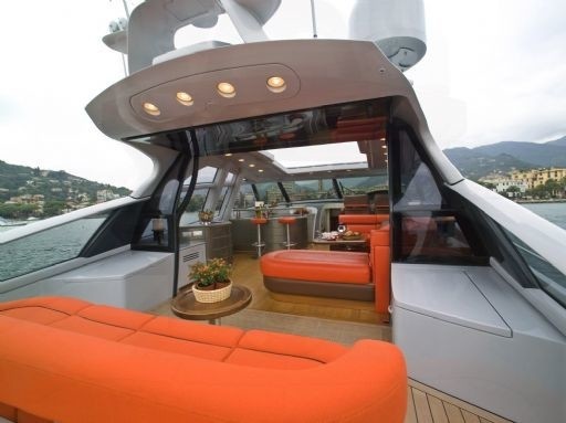 The 24m Yacht LES A