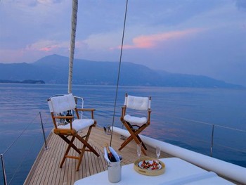 The 24m Yacht MIDNIGHT SUN OF LONDON