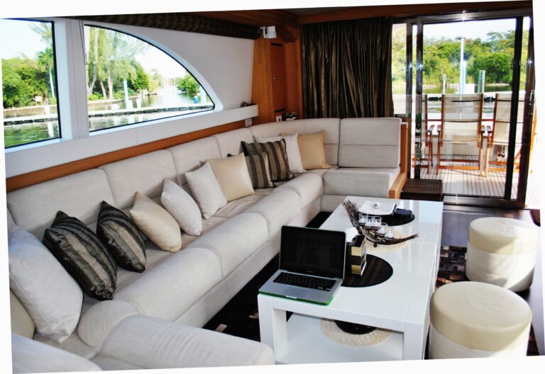 The 24m Yacht PARADISE