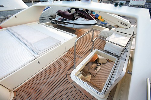 The 24m Yacht SAHARA