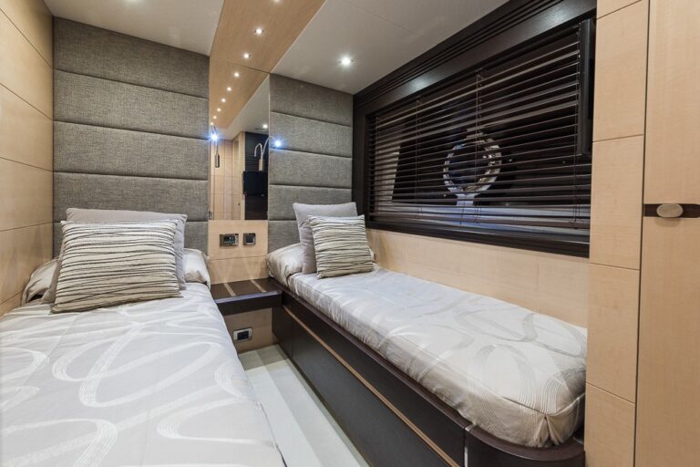 The 24m Yacht SEAWATER