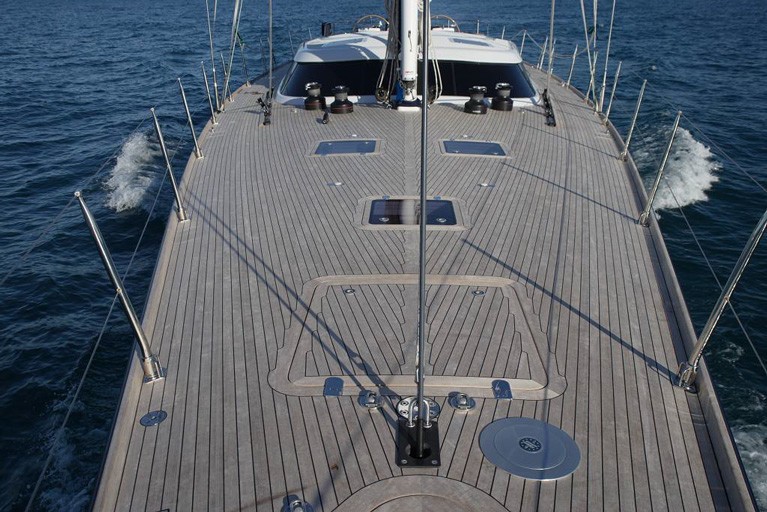 The 24m Yacht SI VIS PACEM