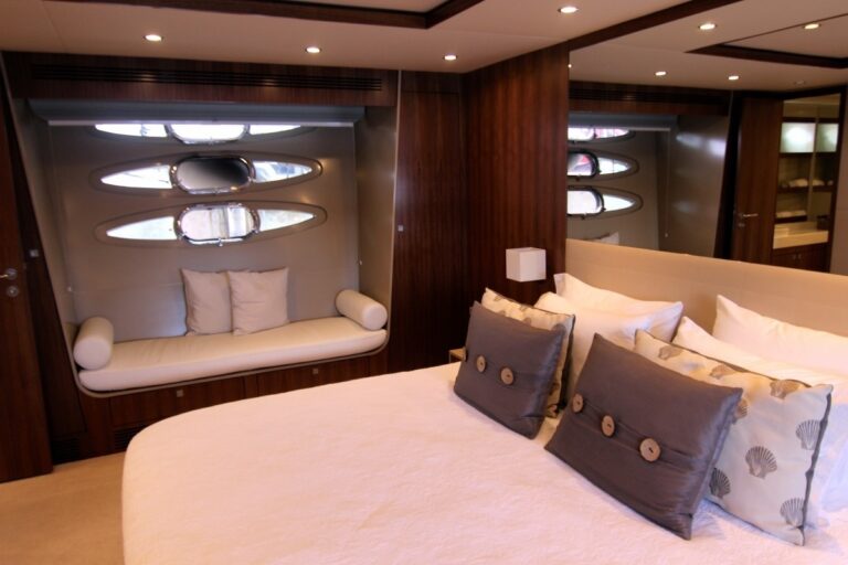 The 24m Yacht STILL WATER