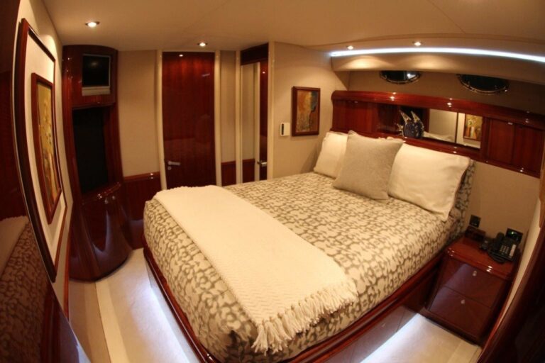 The 24m Yacht SWEETWATER