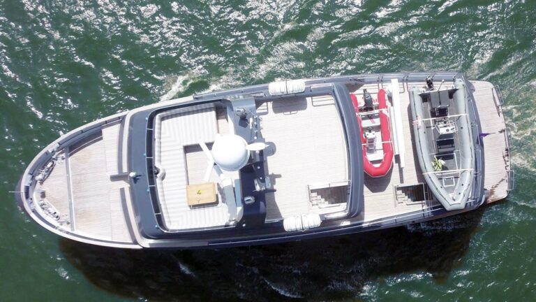 The 24m Yacht VEDA