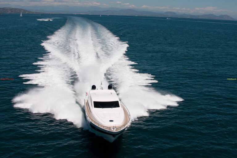 The 24m Yacht WELL DONE