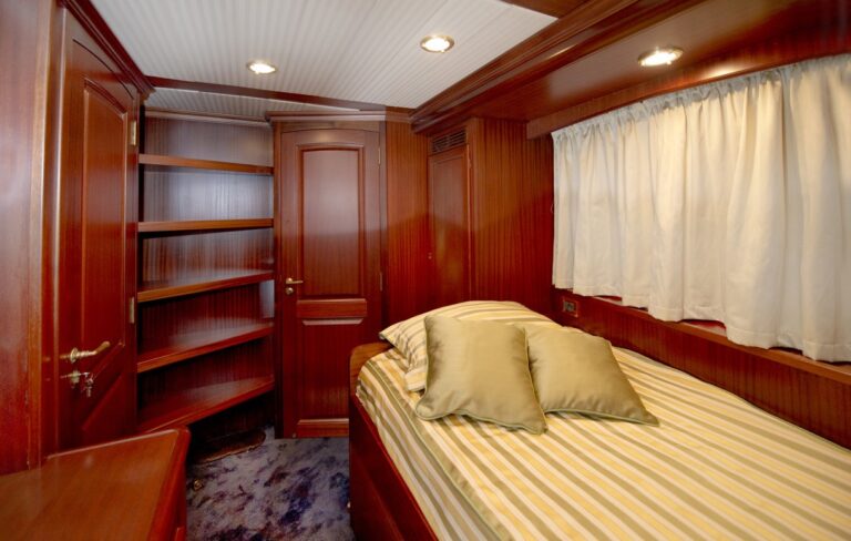 The 24m Yacht WOLF TWO