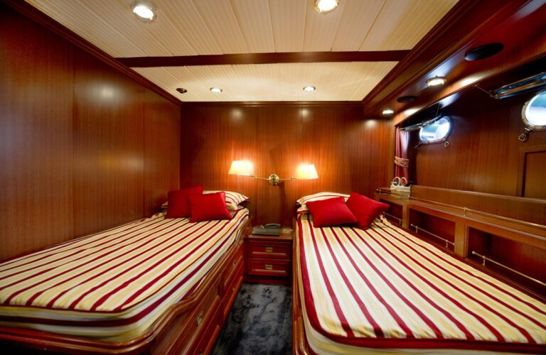 The 24m Yacht WOLF TWO