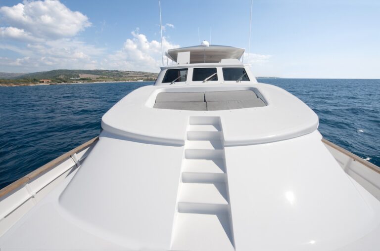 The 24m Yacht WOLF TWO