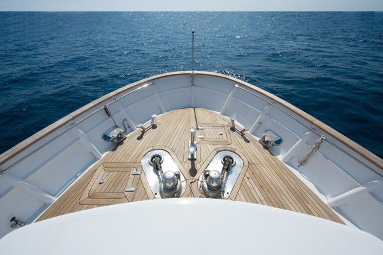 The 24m Yacht WOLF TWO