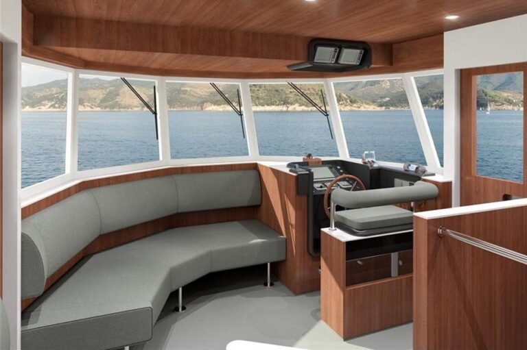 The 24m Yacht YXT ONE