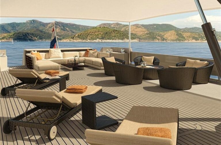 The 24m Yacht YXT ONE