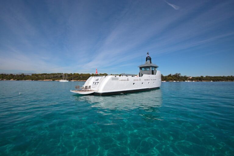 The 24m Yacht YXT ONE