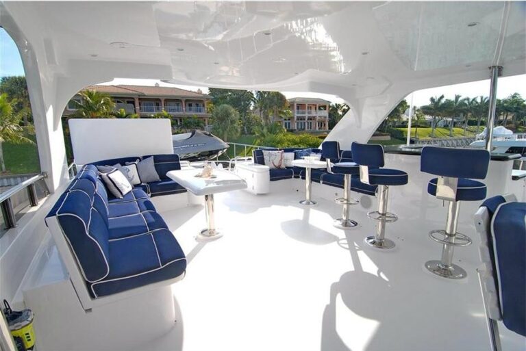 The 25m Yacht ACQUAVIVA