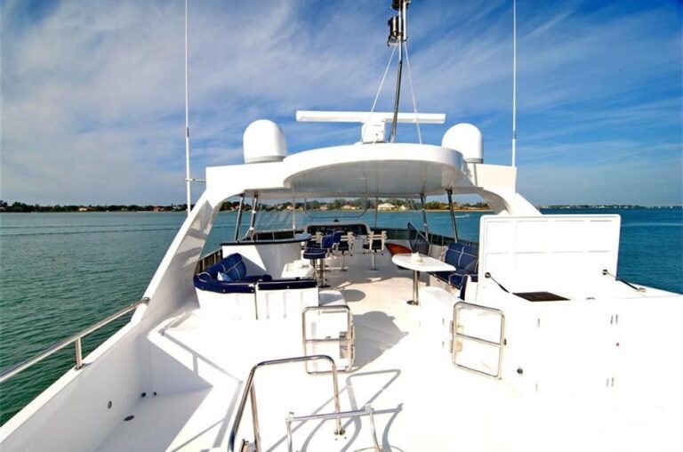 The 25m Yacht ACQUAVIVA