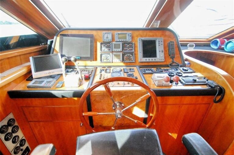 The 25m Yacht ACQUAVIVA