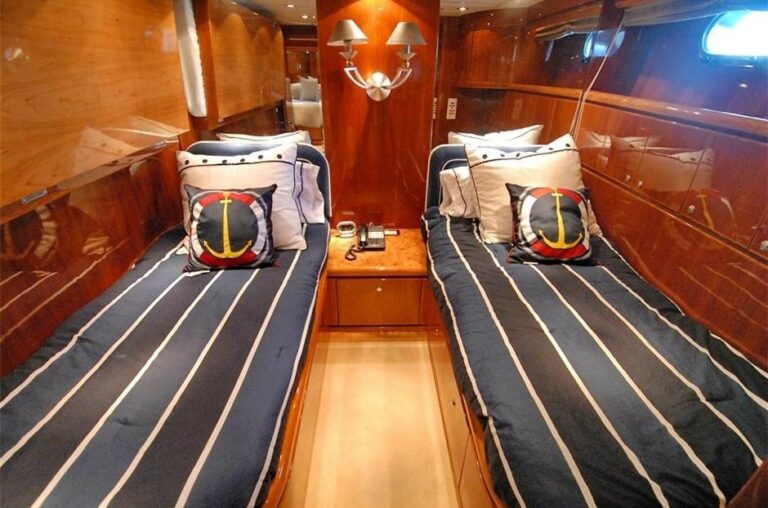 The 25m Yacht ACQUAVIVA