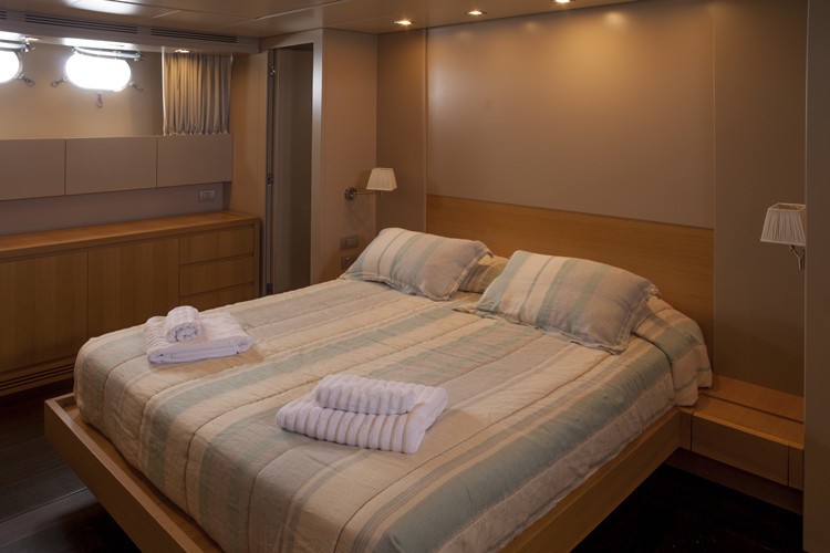 The 25m Yacht GOTA