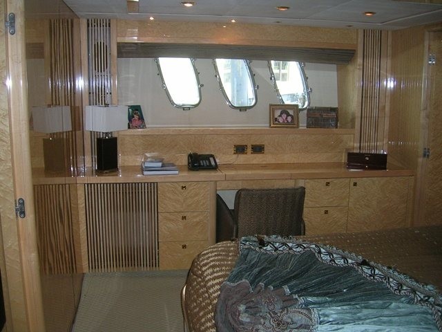 The 25m Yacht IMPULSIVE TOO