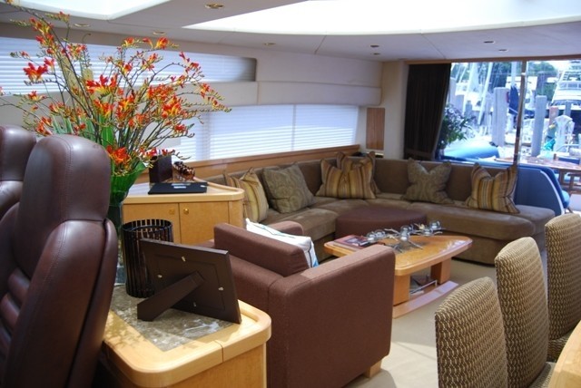The 25m Yacht IMPULSIVE TOO