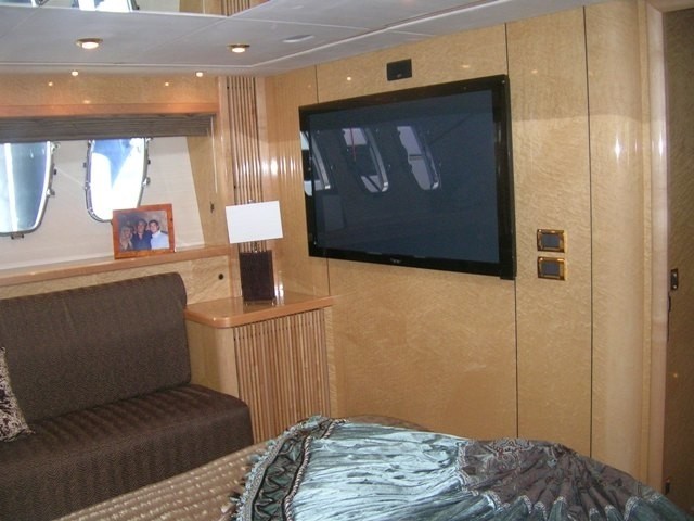 The 25m Yacht IMPULSIVE TOO