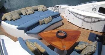 The 25m Yacht IMPULSIVE TOO