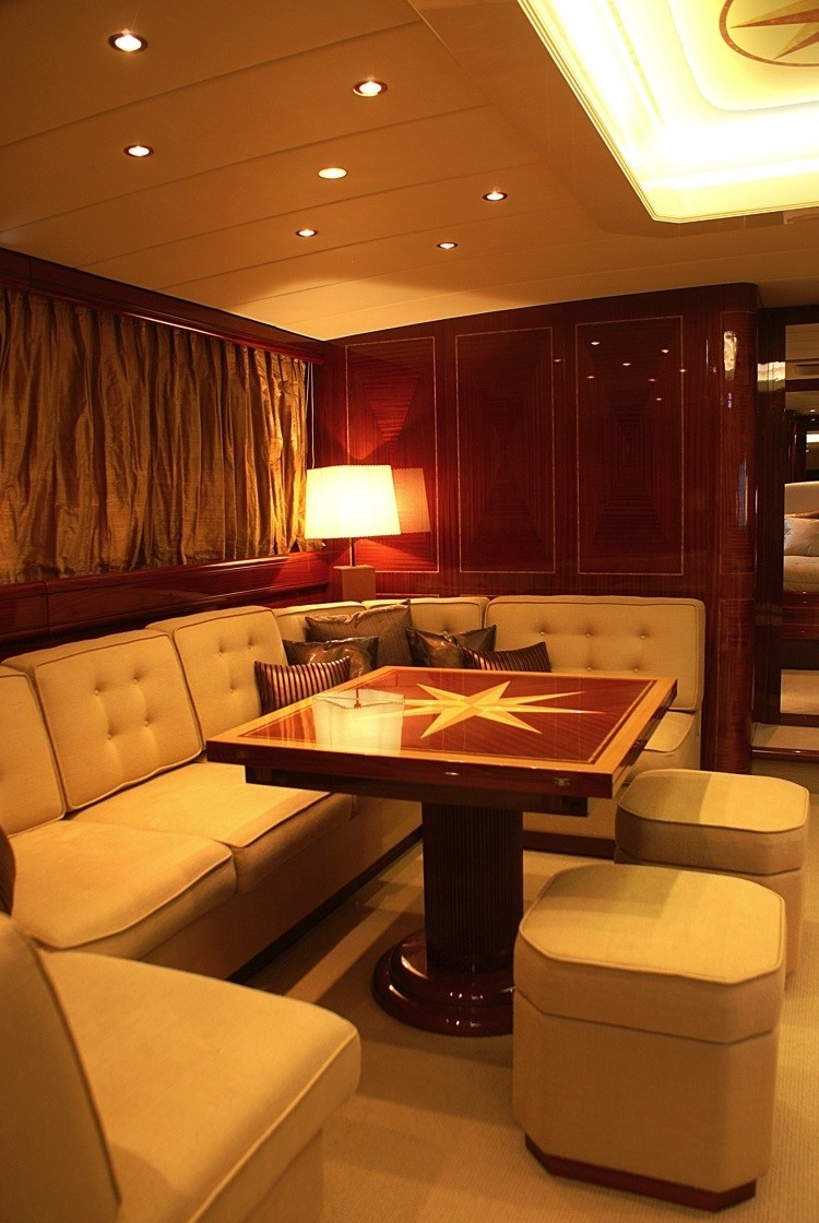 The 25m Yacht MORFISE
