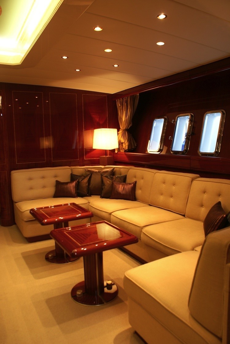The 25m Yacht MORFISE