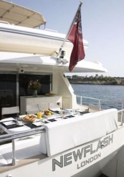 The 25m Yacht NEWFLASH