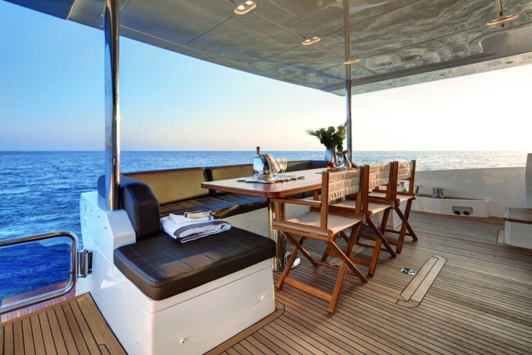 The 25m Yacht NORTH STAR