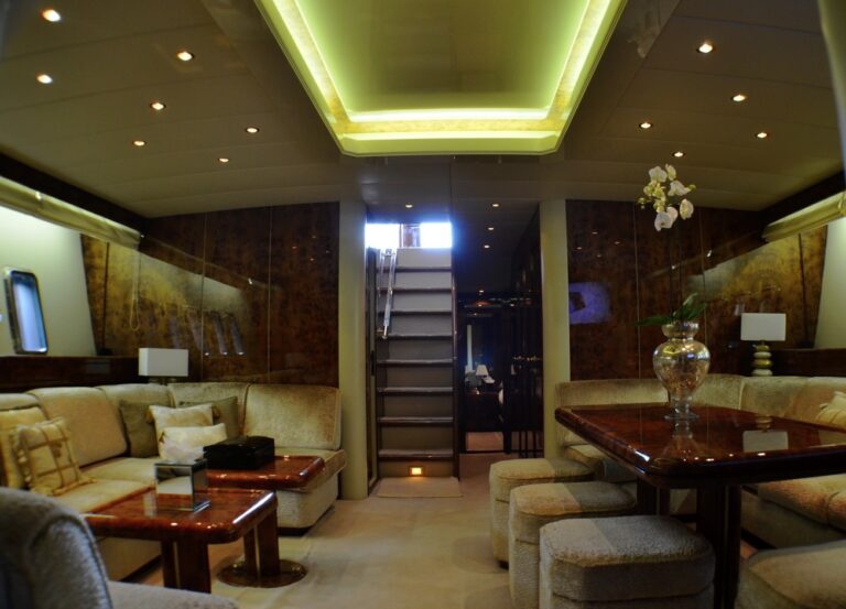 The 25m Yacht OF VILLA ROMANA