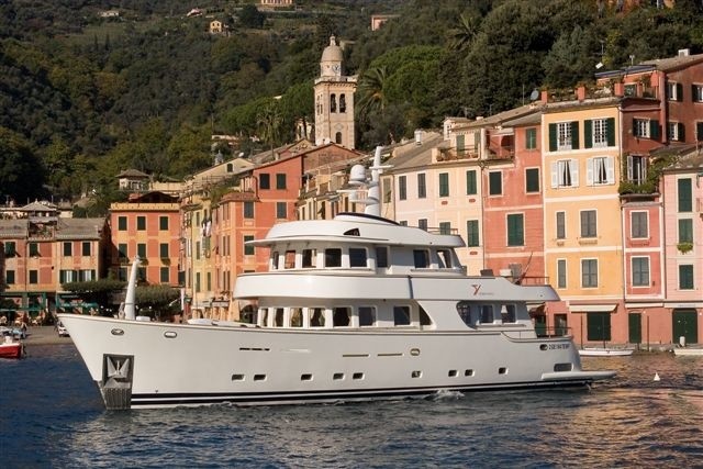 The 25m Yacht POPOTINE
